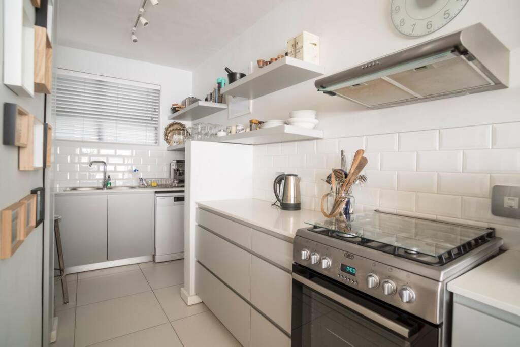 كيب تاون World Travellers Eclectic Apartment المظهر الخارجي الصورة
